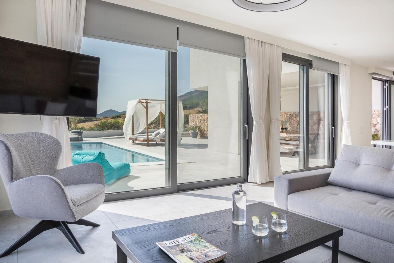 Oikos Boutique Residences Plateies エクステリア 写真