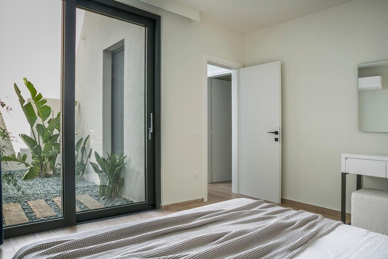 Oikos Boutique Residences Plateies エクステリア 写真
