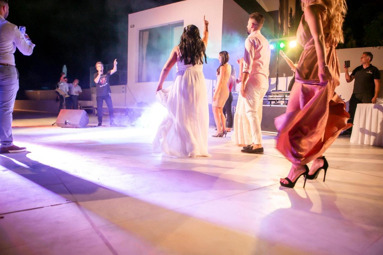 Oikos Boutique Residences Plateies エクステリア 写真