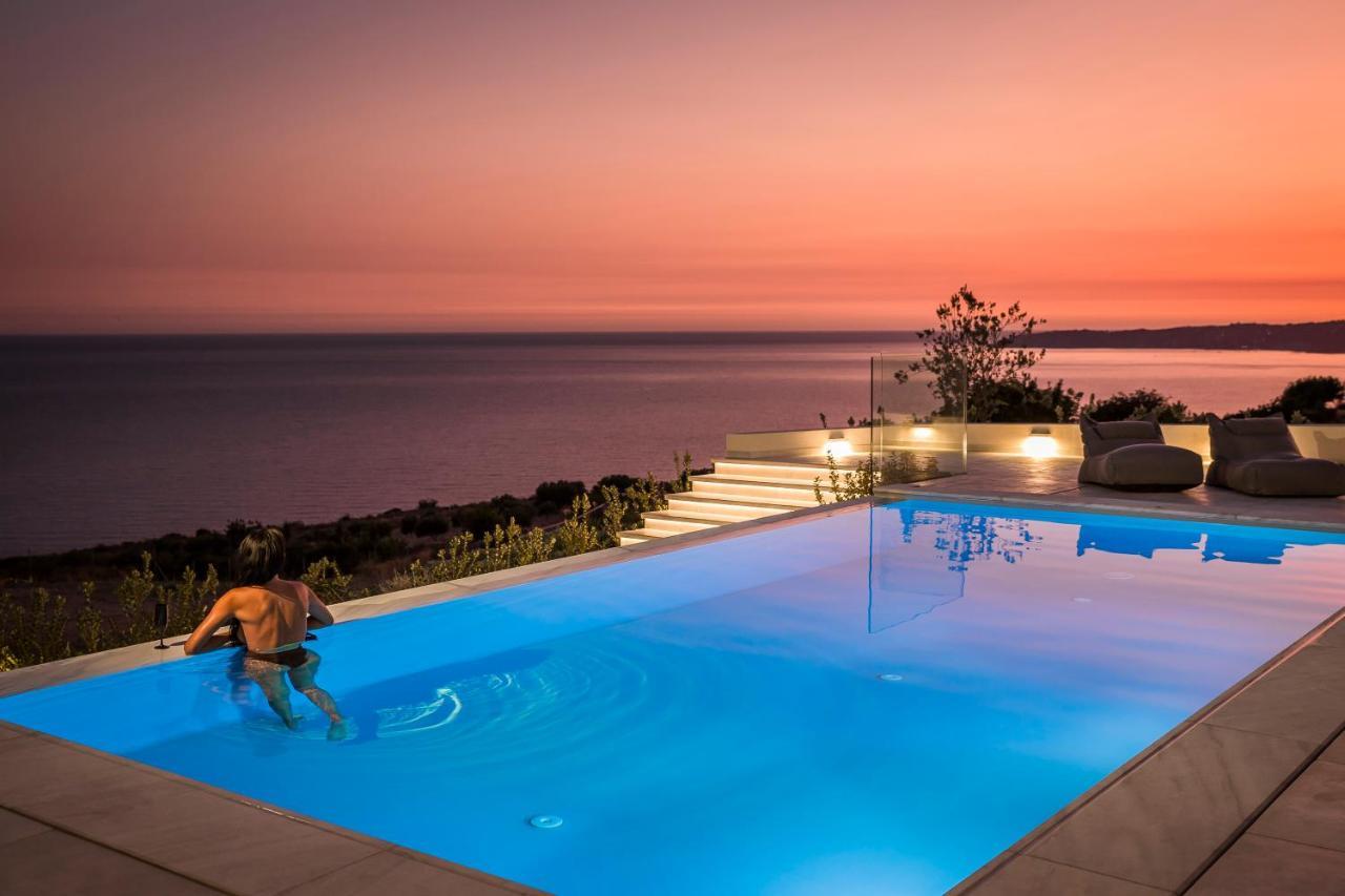 Oikos Boutique Residences Plateies エクステリア 写真